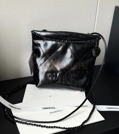 CHANEL 22 MINI BAG CALFSKIN LEATHER BLACK SIZE 19*6*20CM